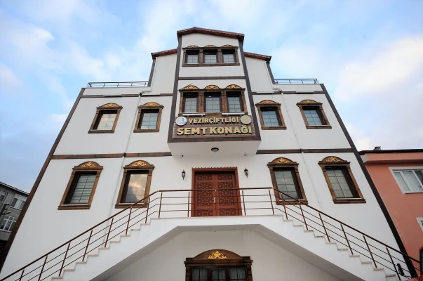 Semt Konakları