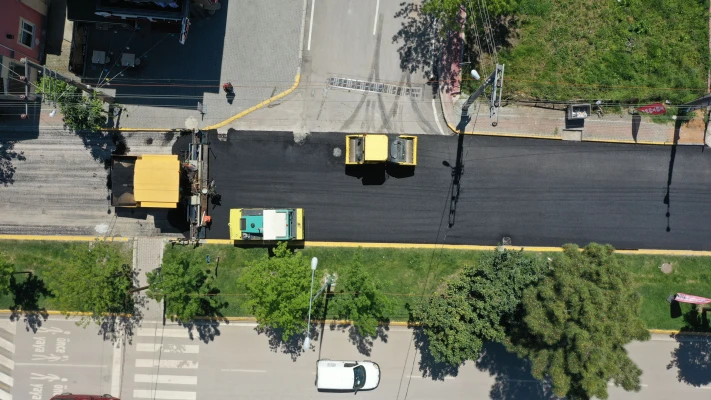 Asfalt, Parke, Yeni Yol
