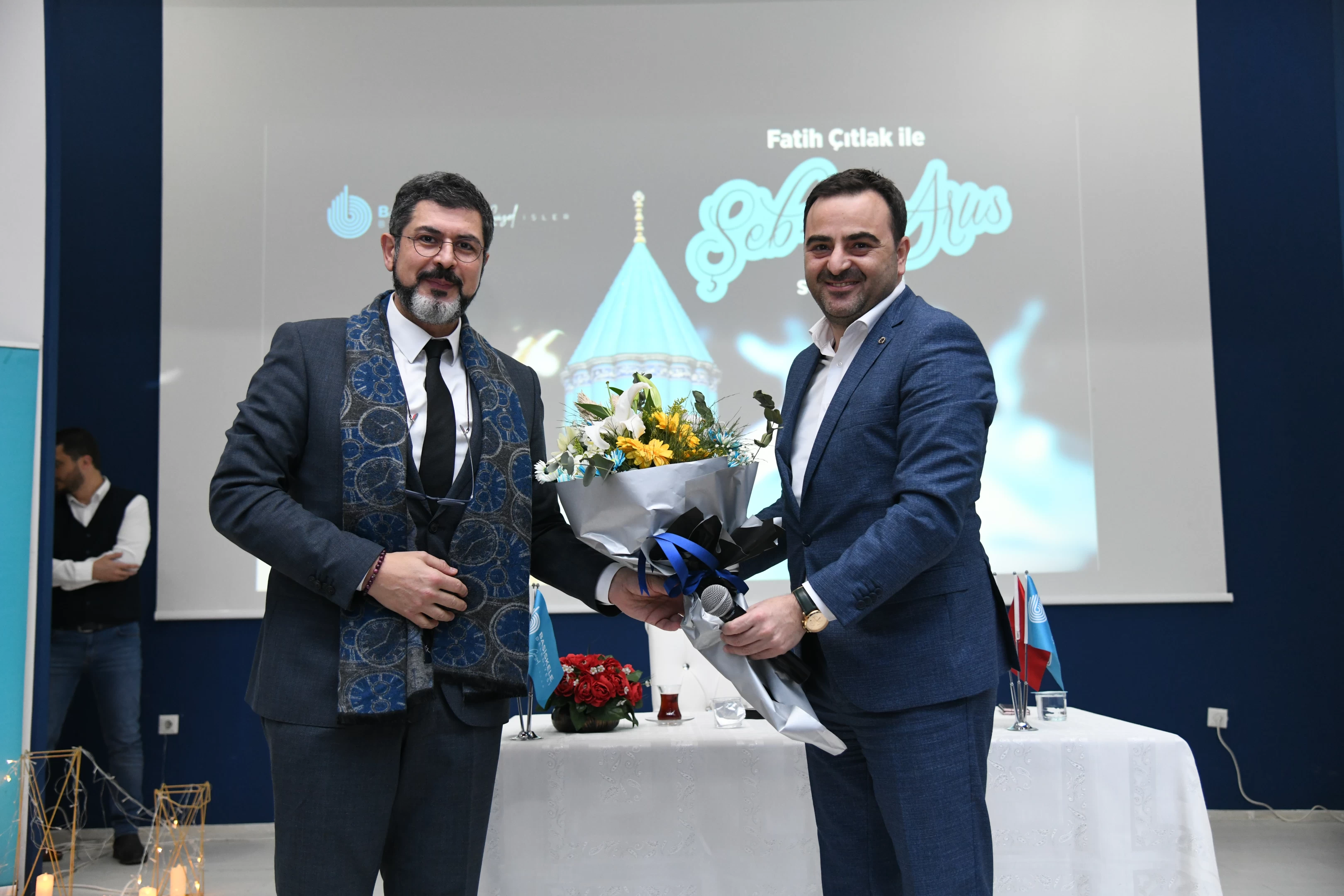 Kadın Okur Yazarlığı