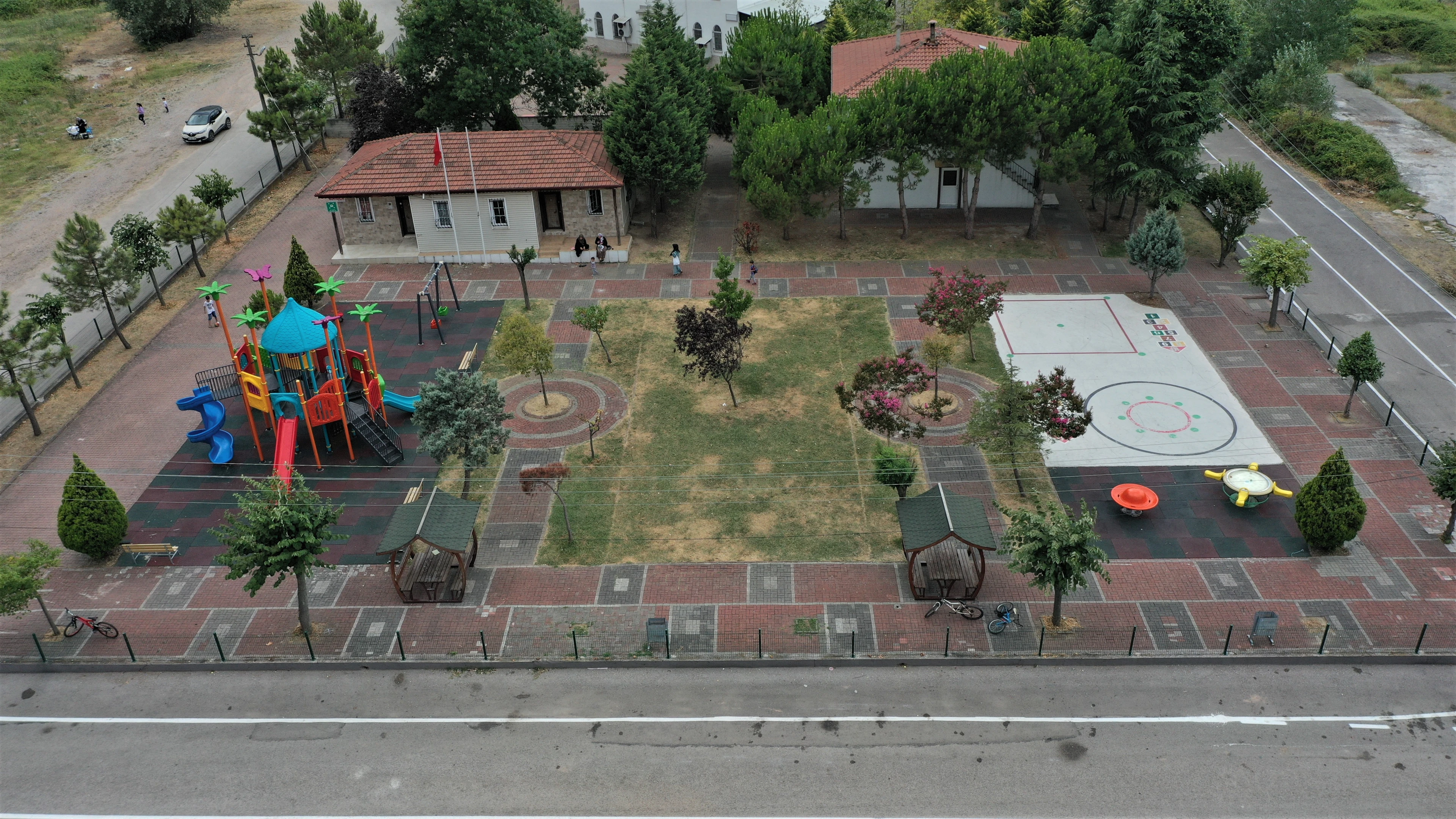 Yeni Semt Parkları Ve Mesire Alanlarımız