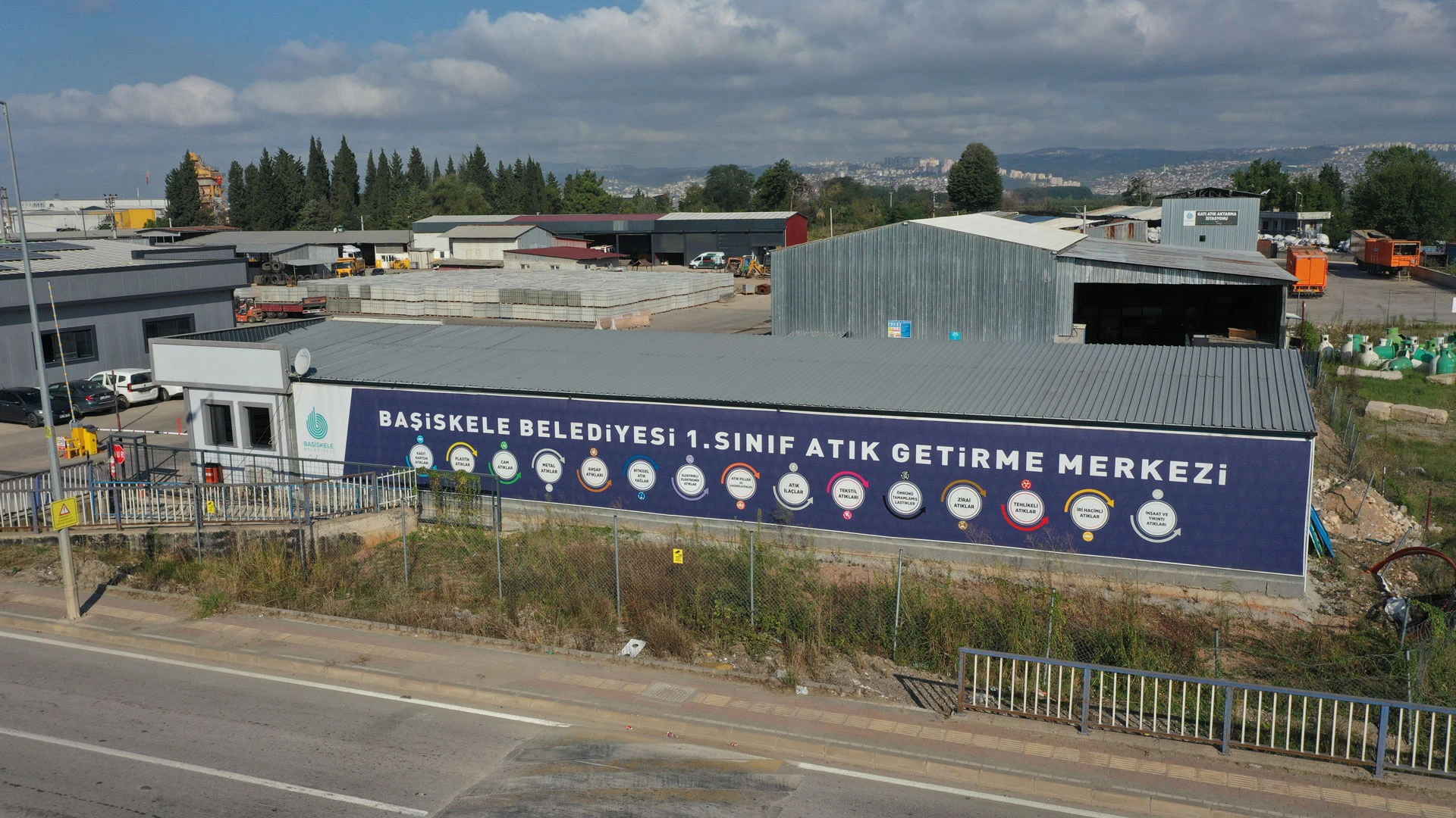 1. Sınıf Atık Getirme Merkezi