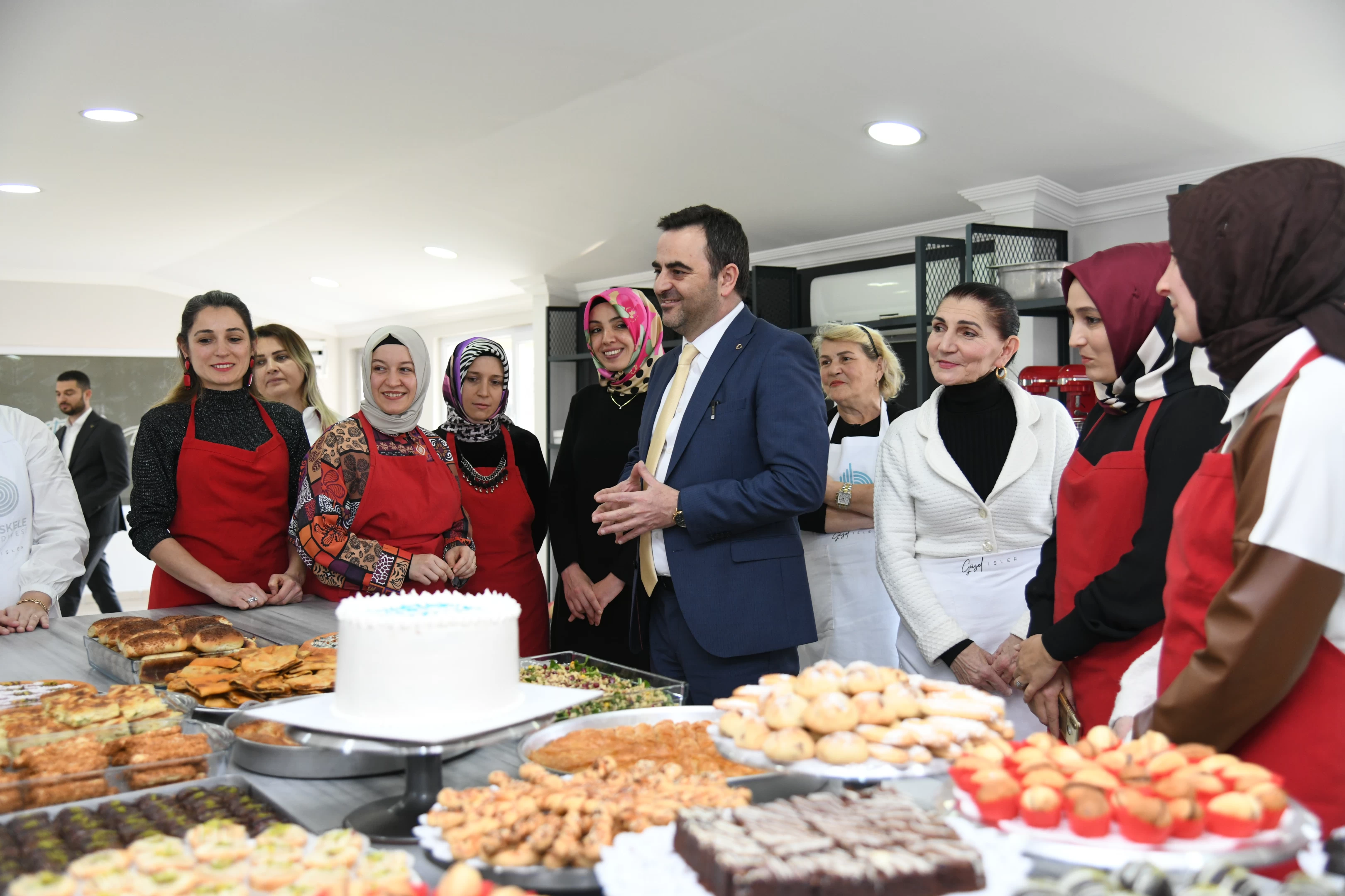Altın Bilezik Meslek Edindirme Kursları