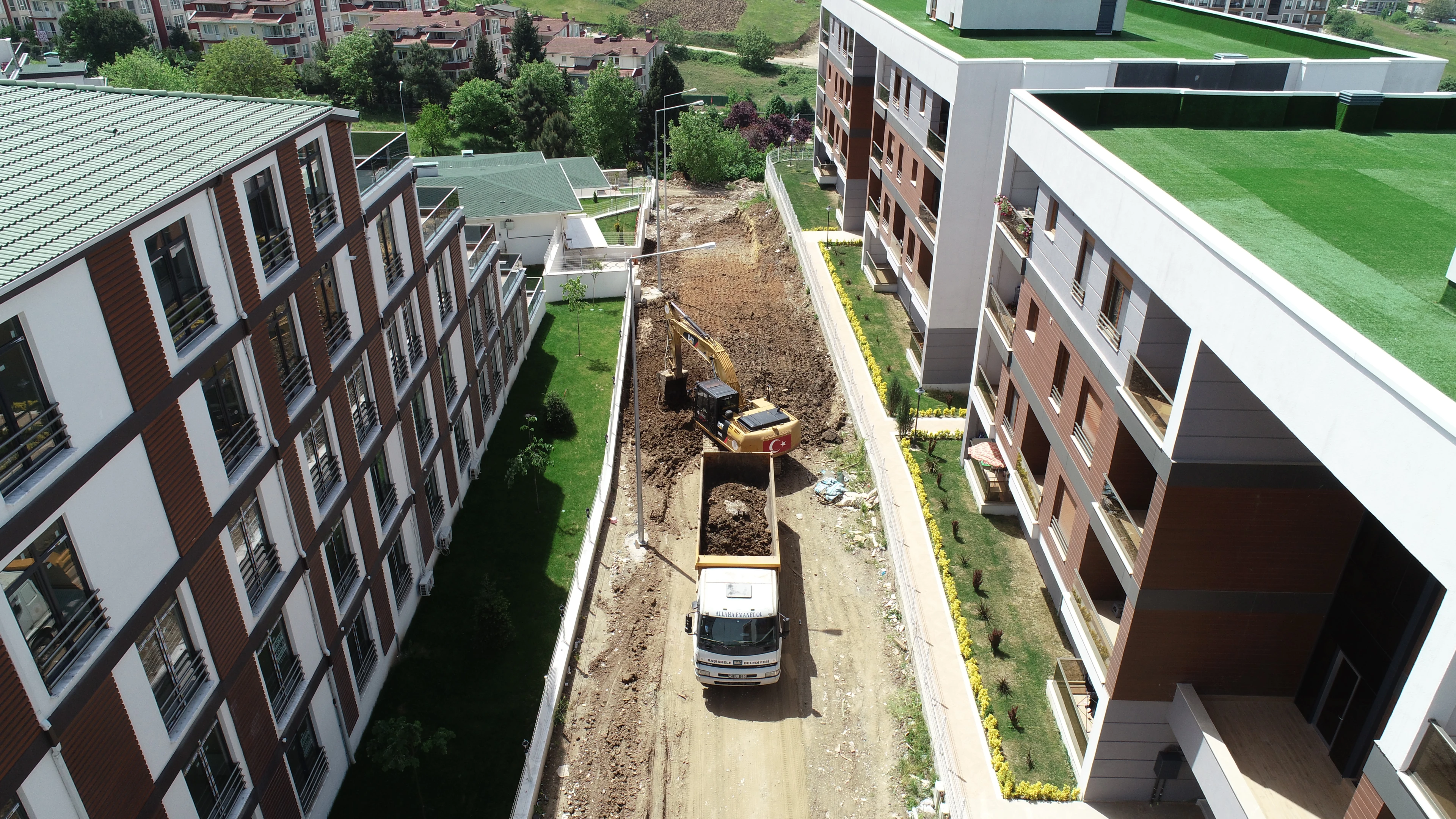 Asfalt, Parke, Yeni Yol