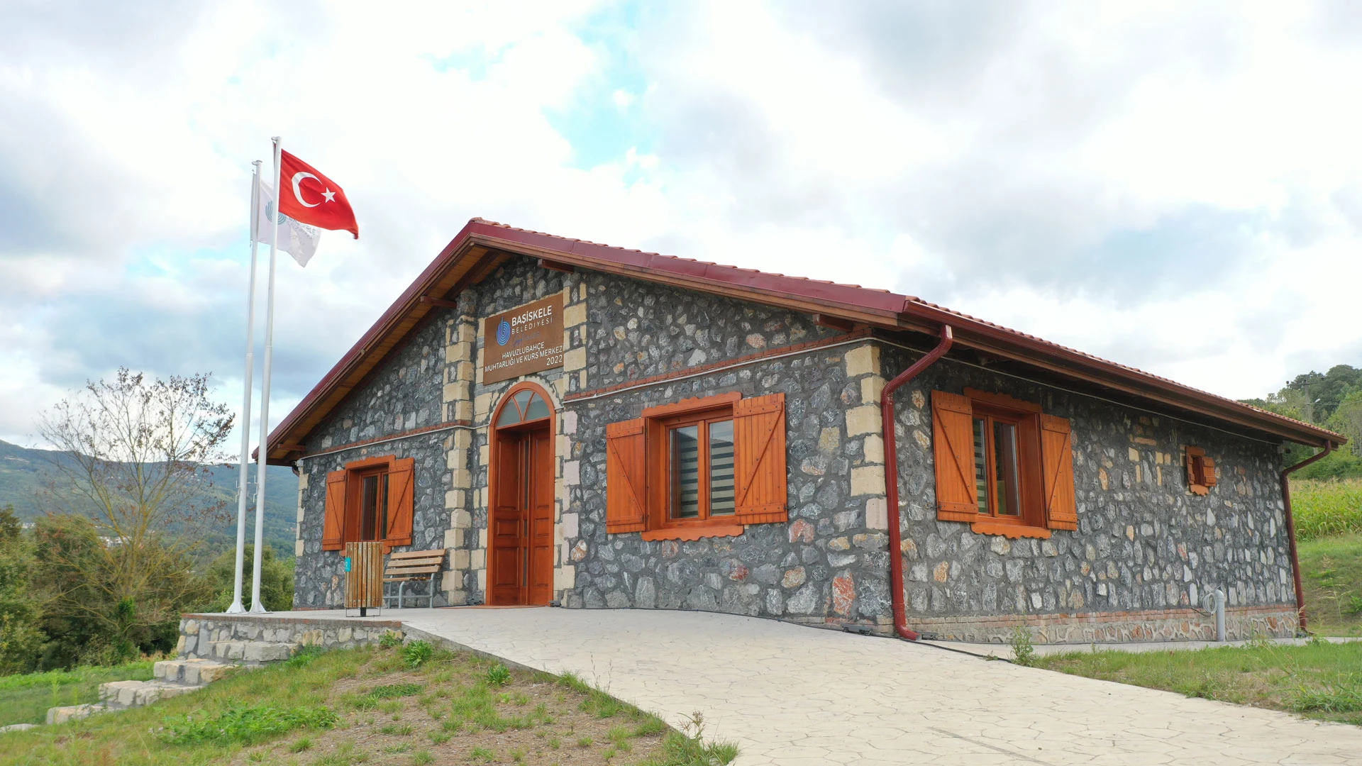 Muhtarlık Hizmet Binaları